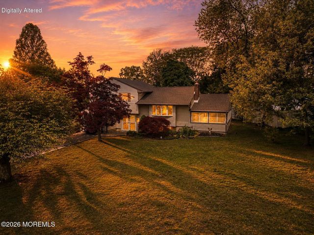 540 Sherman Avenue, Belford, NJ 07718