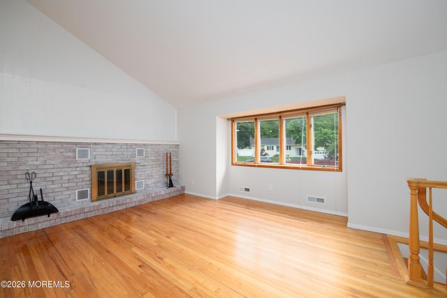 540 Sherman Avenue, Belford, NJ 07718