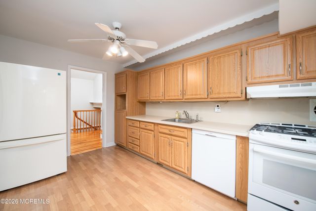 540 Sherman Avenue, Belford, NJ 07718