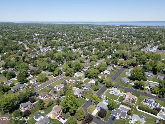 540 Sherman Avenue, Belford, NJ 07718