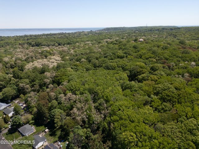 540 Sherman Avenue, Belford, NJ 07718
