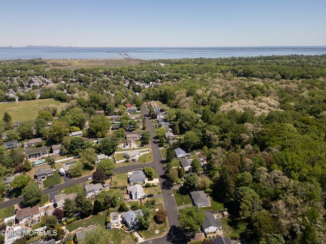 540 Sherman Avenue, Belford, NJ 07718