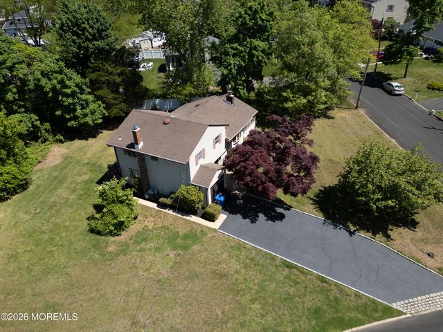 540 Sherman Avenue, Belford, NJ 07718