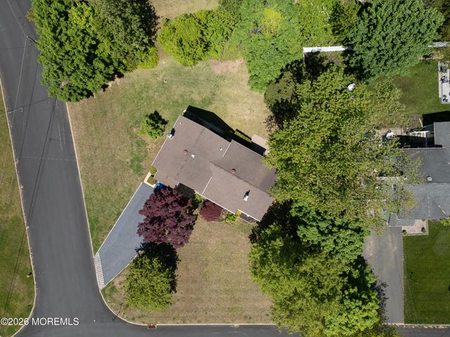 540 Sherman Avenue, Belford, NJ 07718
