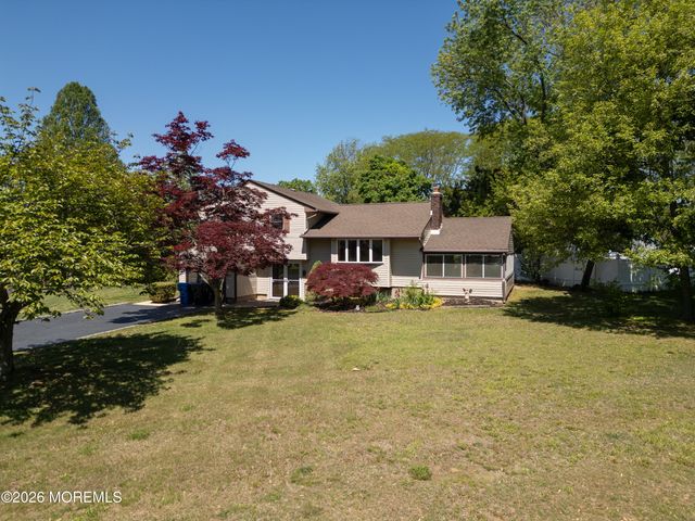 540 Sherman Avenue, Belford, NJ 07718