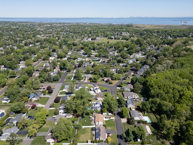 540 Sherman Avenue, Belford, NJ 07718