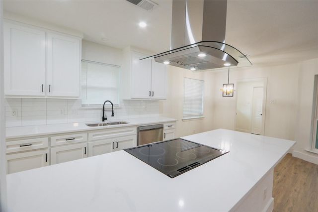 4102 Cedar Creek Drive, Garland, TX 75043