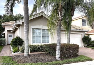 1783 Ribbon Fan LN, Naples, FL 34119