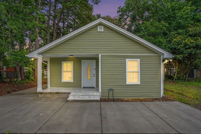 3427 Church St., Loris, SC 29569