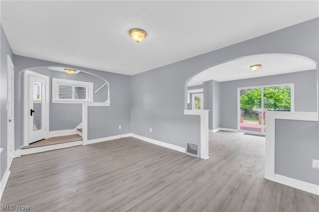 317 Illinois Avenue, Lorain, OH 44052