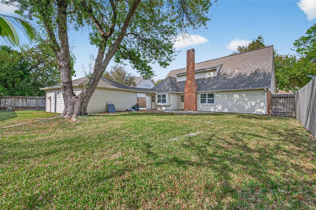 11519 Piping Rock Drive, Houston, TX 77077