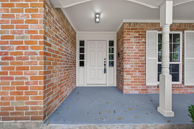 11519 Piping Rock Drive, Houston, TX 77077