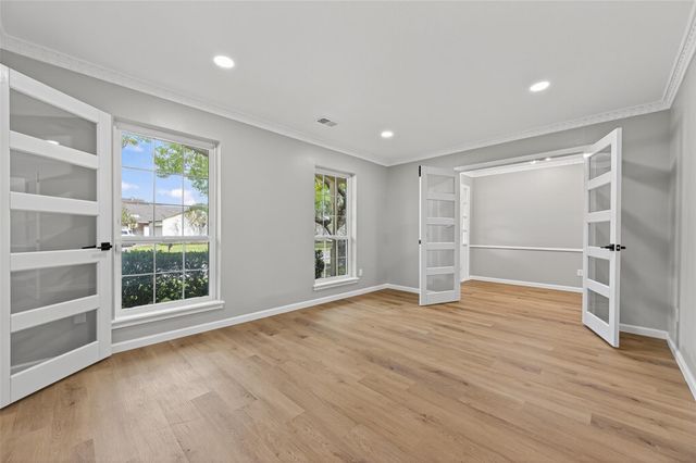 11519 Piping Rock Drive, Houston, TX 77077