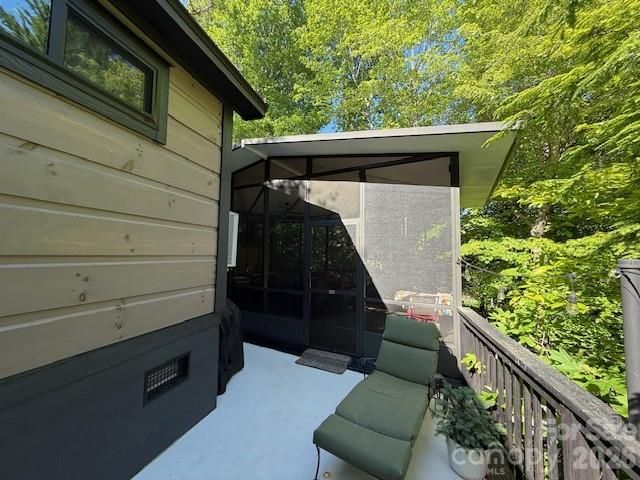 26 S Cumberland Drive, Lake Toxaway, NC 28747