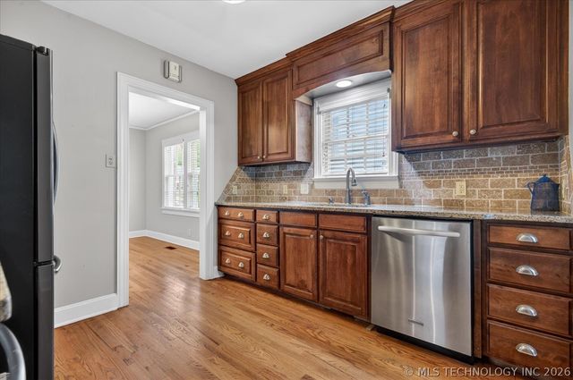 1524 S Osage Avenue, Bartlesville, OK 74003