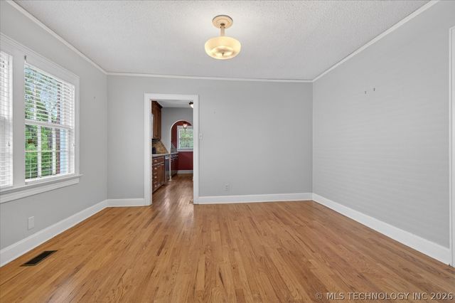 1524 S Osage Avenue, Bartlesville, OK 74003