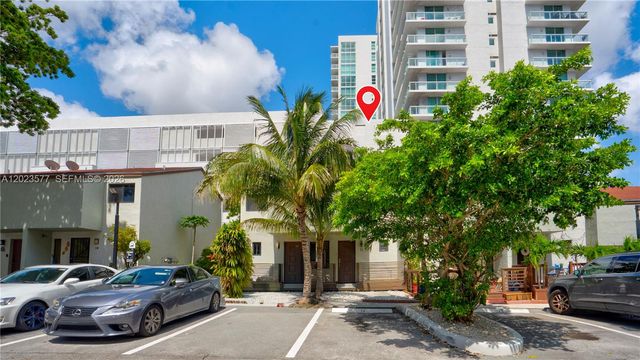 1901 S River Drive 12B, Miami, FL 33125