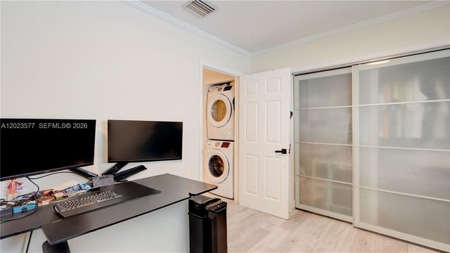 1901 S River Drive 12B, Miami, FL 33125