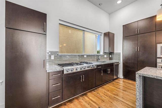 802 W Drew Street, Houston, TX 77006