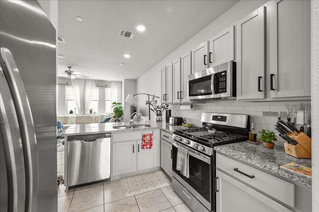 9015 Cattle Baron PATH 1203, Austin, TX 78747