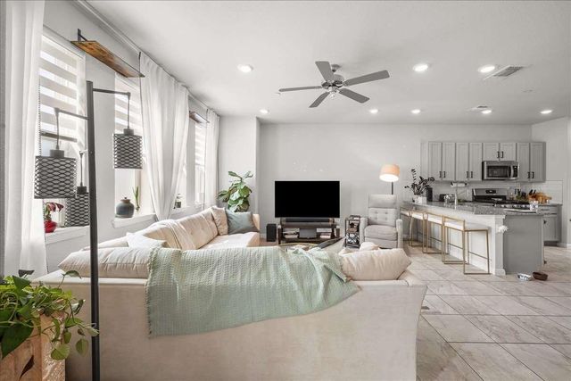 9015 Cattle Baron PATH 1203, Austin, TX 78747