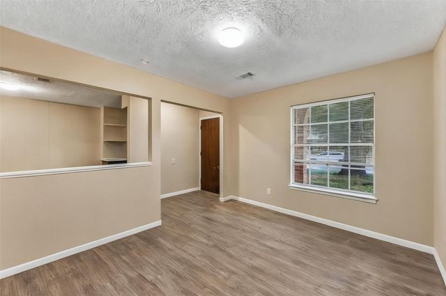 12610 S Coast Drive, Houston, TX 77047