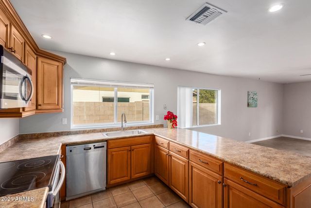 5138 W Desert Cove Avenue, Glendale, AZ 85304