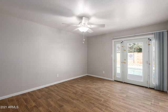 5138 W Desert Cove Avenue, Glendale, AZ 85304