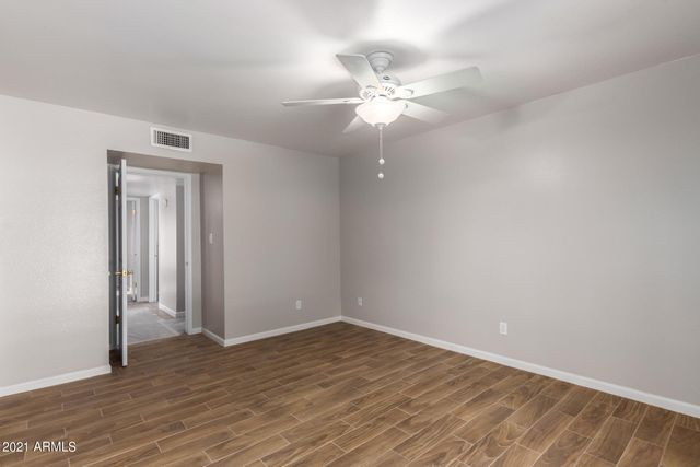 5138 W Desert Cove Avenue, Glendale, AZ 85304
