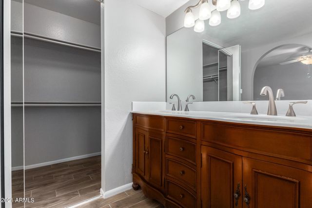 5138 W Desert Cove Avenue, Glendale, AZ 85304