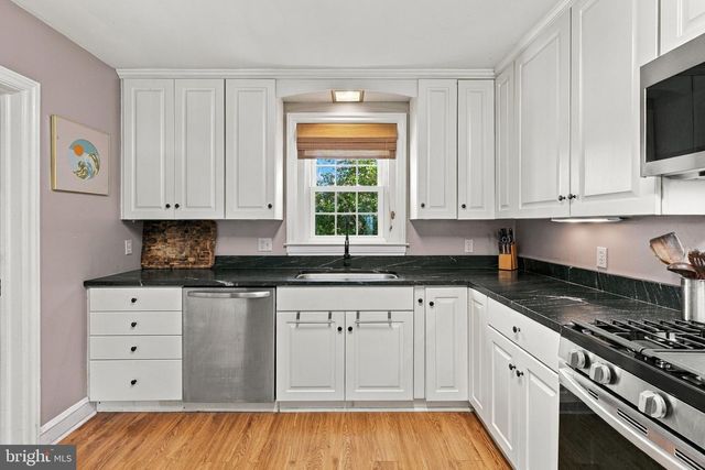 1418 ESBENSHADE RD, Lancaster, PA 17601