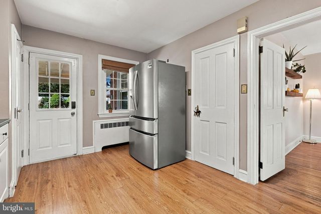 1418 ESBENSHADE RD, Lancaster, PA 17601
