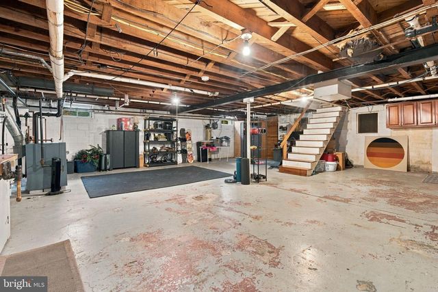 1418 ESBENSHADE RD, Lancaster, PA 17601