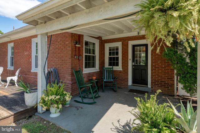 1418 ESBENSHADE RD, Lancaster, PA 17601