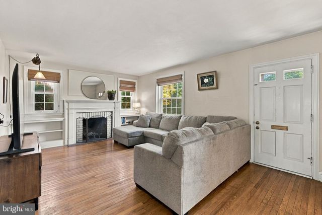 1418 ESBENSHADE RD, Lancaster, PA 17601