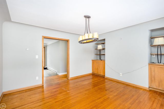 6026 Via Toscana Street, Troy, MI 48085