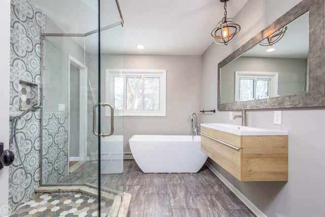 6026 Via Toscana Street, Troy, MI 48085