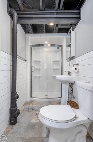 6026 Via Toscana Street, Troy, MI 48085