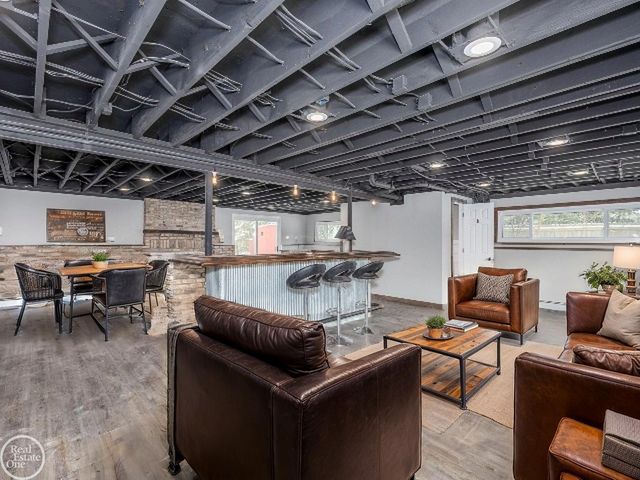 6026 Via Toscana Street, Troy, MI 48085