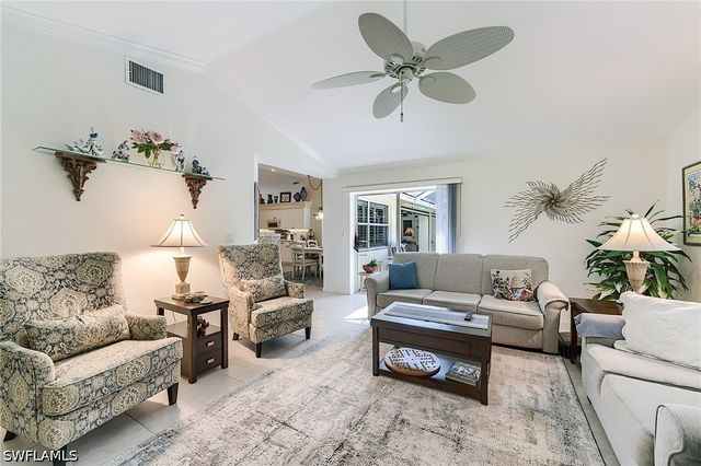 2059 Imperial CIR, Naples, FL 34110