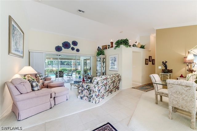 2059 Imperial CIR, Naples, FL 34110