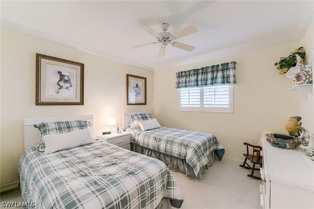 2059 Imperial CIR, Naples, FL 34110