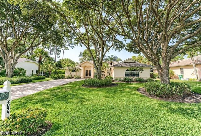 2059 Imperial CIR, Naples, FL 34110