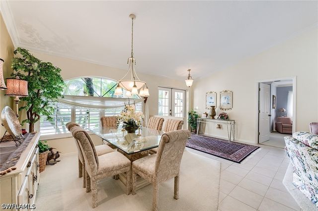 2059 Imperial CIR, Naples, FL 34110