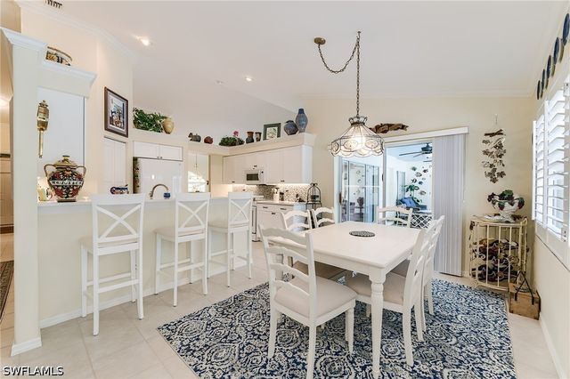 2059 Imperial CIR, Naples, FL 34110