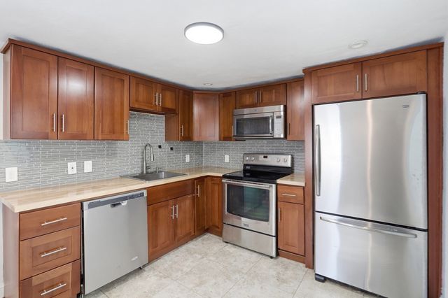 1896 Washington St 2, Walpole, MA 02071