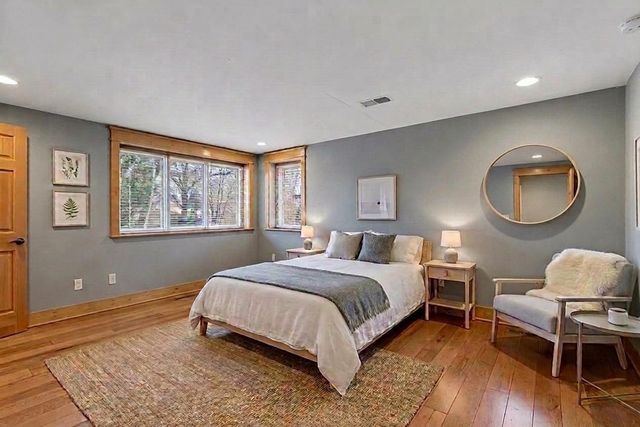 609 Waterman Circle, Edina, MN 55343