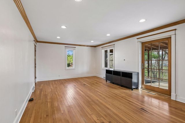 609 Waterman Circle, Edina, MN 55343