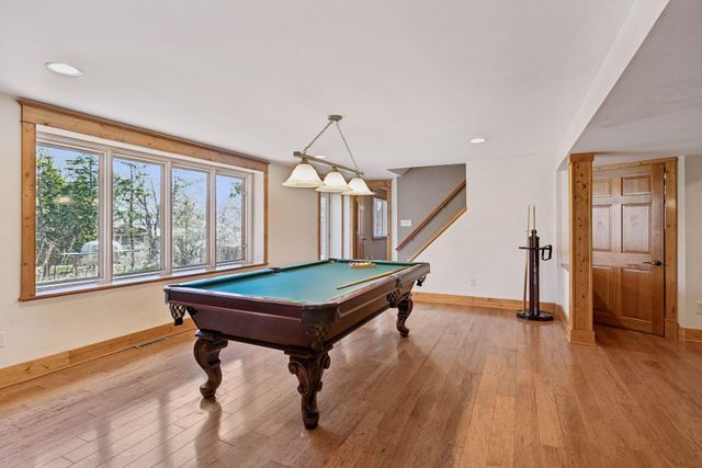 609 Waterman Circle, Edina, MN 55343