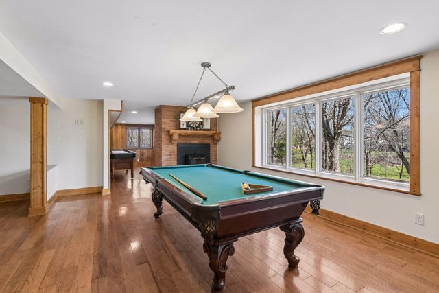 609 Waterman Circle, Edina, MN 55343
